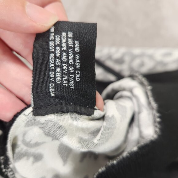 W118 By Walter Baker Sweatshirt Women's size M - Picture 10 of 11